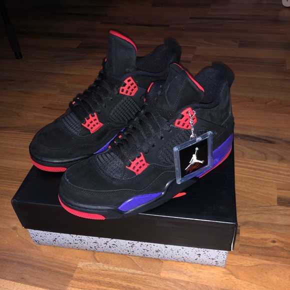 Jordan 4 Retro Raptors Size Dead Stock 